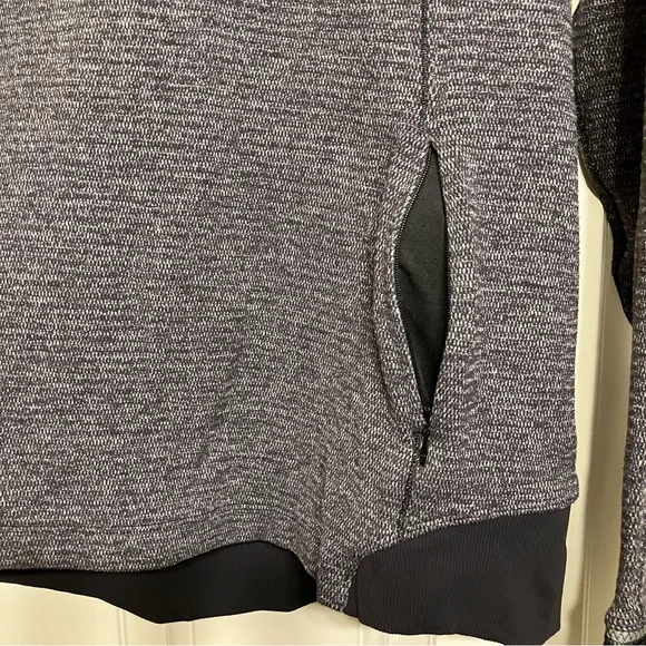 Lululemon Athletica Charcoal Gray/Black Quarter Zip Pullover Fold Over Hands 12 - Picture 6 of 12